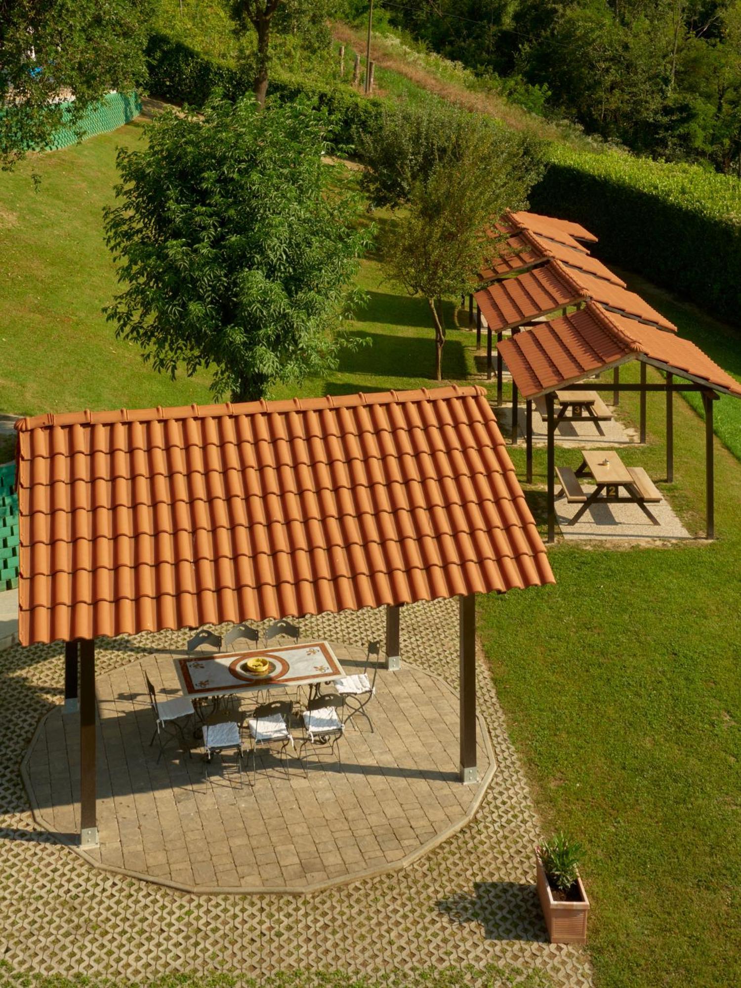 Vigna Dell'Acqua Villa Santo Stefano Belbo Buitenkant foto