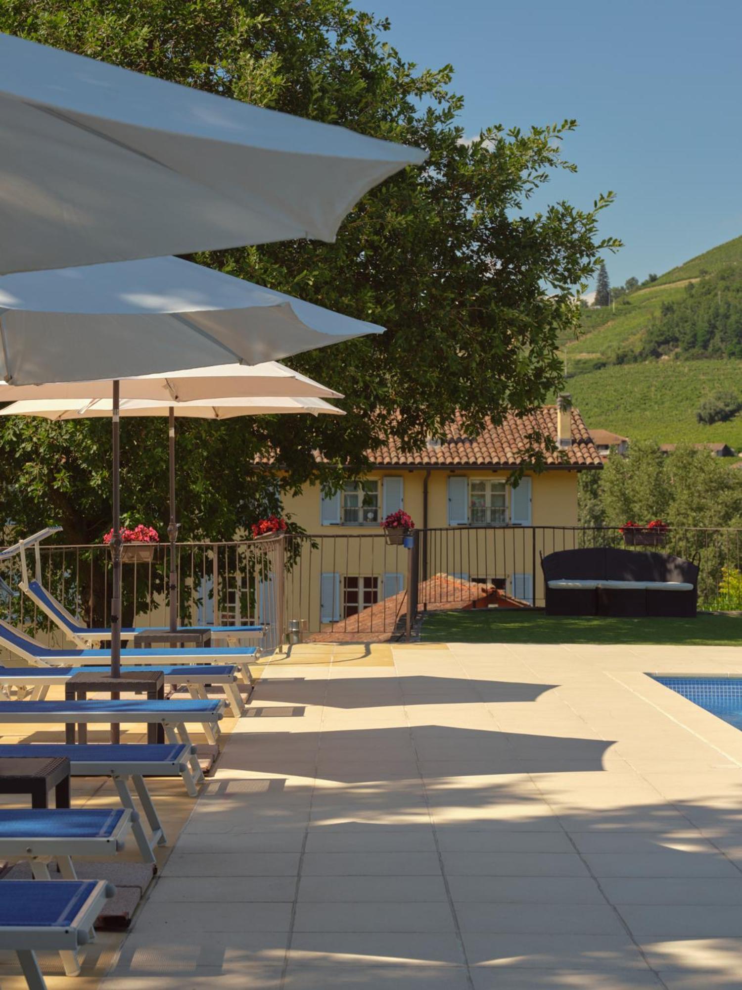 Vigna Dell'Acqua Villa Santo Stefano Belbo Buitenkant foto