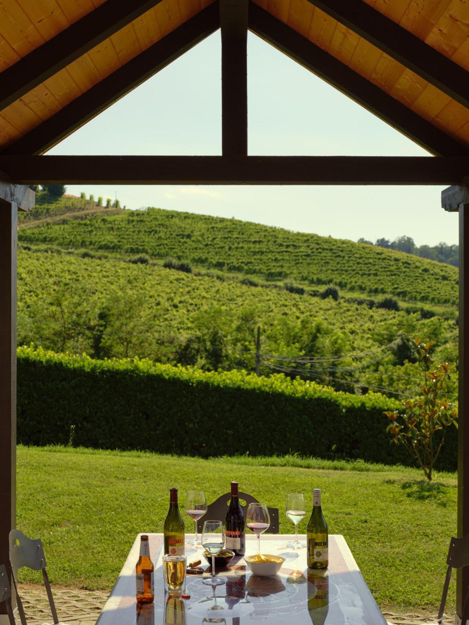 Vigna Dell'Acqua Villa Santo Stefano Belbo Buitenkant foto