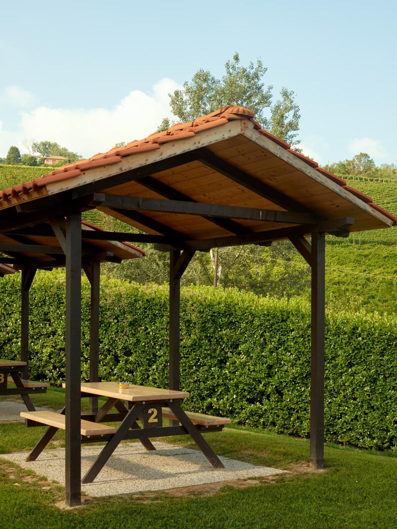 Vigna Dell'Acqua Villa Santo Stefano Belbo Buitenkant foto